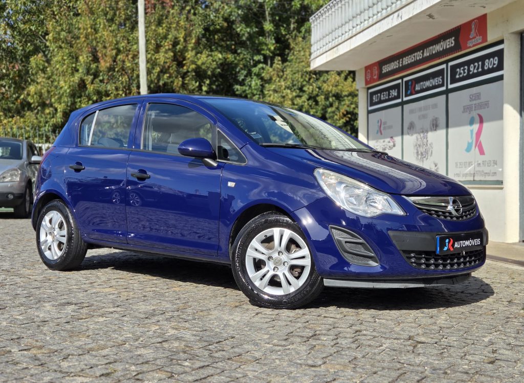 Opel Corsa 1.3 CDTi Enjoy - frente